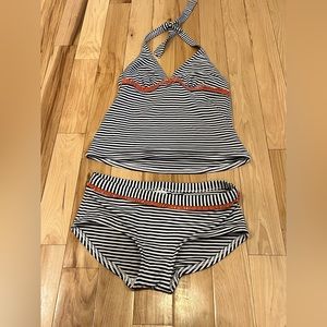 Boden 2-Piece Tankini Striped Swimsuit - women’s size 8